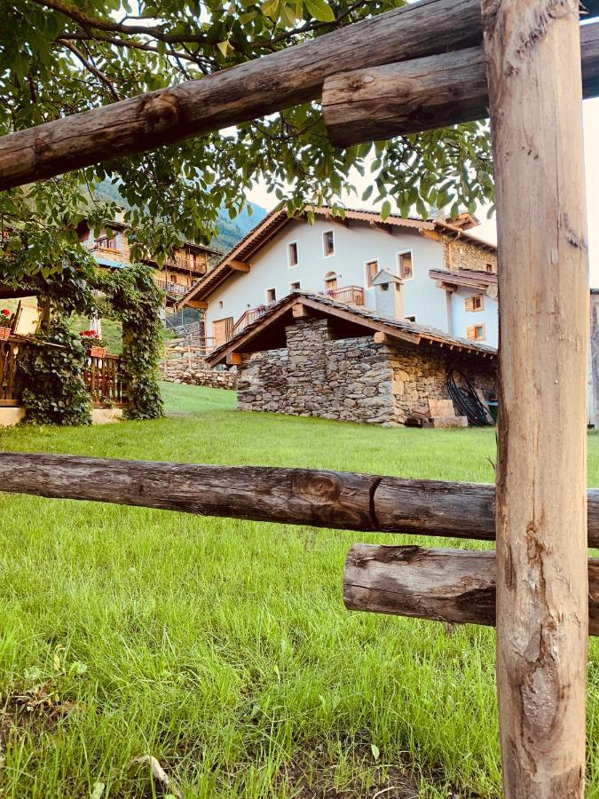 Ferienwohnung Lo Micho - Le Four Des Alpes Rhemes-Saint-Georges Exterior foto